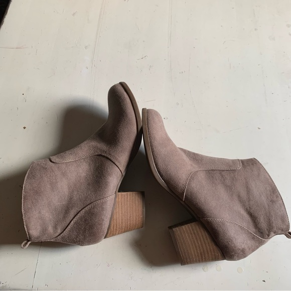 Franco Sarto Huette Ankle boots booties in taupe beige 8.5 - Picture 4 of 7